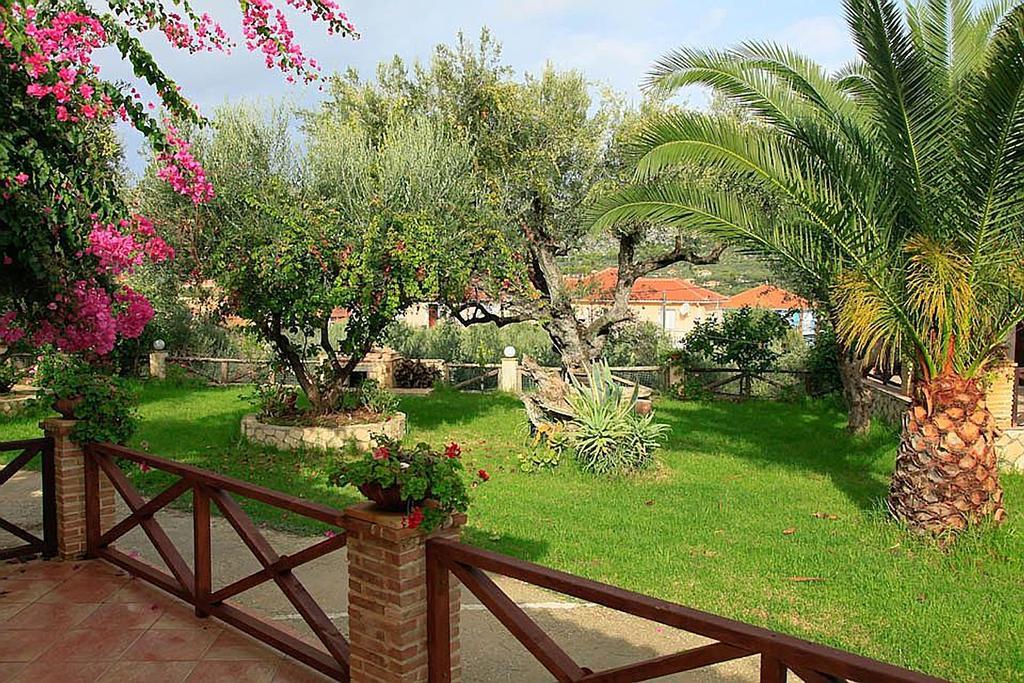 Yannis' Village Κερί Δωμάτιο φωτογραφία