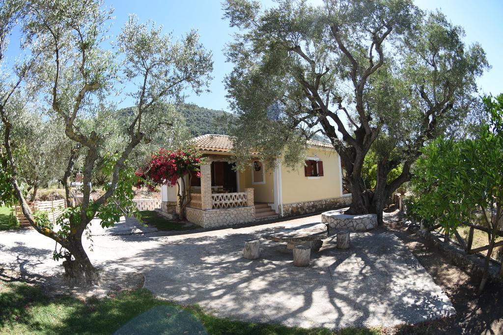Yannis' Village Κερί Εξωτερικό φωτογραφία